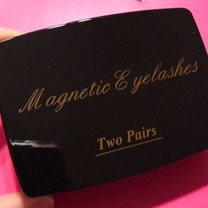 Magnetic eyelashes